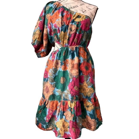 Du Paradis One Shoulder Floral Mini Dress in Size Medium - Picture 2 of 10